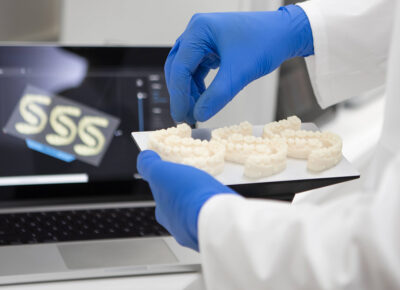 XiP-Desktop-3D-Printers-Dental-Models
